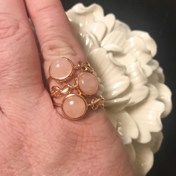 Pink Stone Knot Ring 6, 8 - Picture 2 of 5